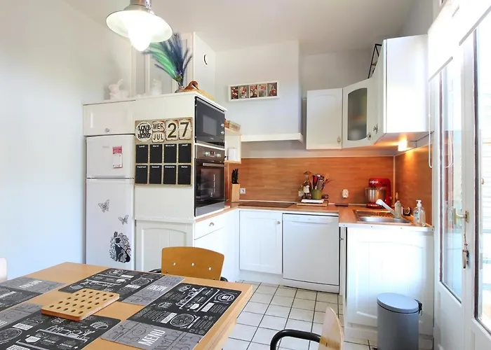 T3 Proche Centre Avec Terrasse - Fr-1-608-236 Appartement